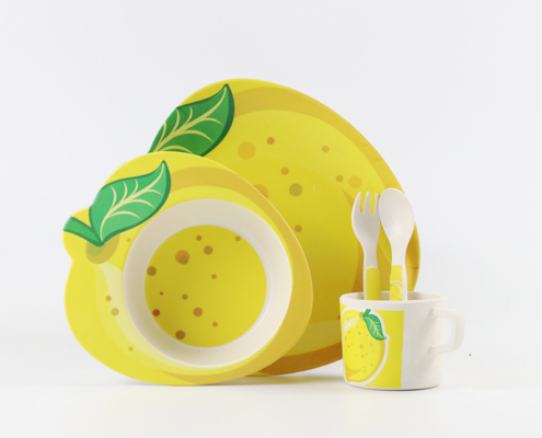 Wholesale Reusable Bamboo Fiber Kids Dinner Set Customized Artwork Style Difference